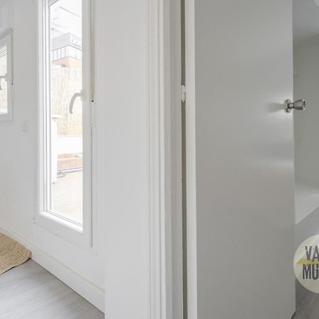 Atico Calle Silva Para 3Pax Con Terraza Esquina Con Gran Via E2 مدريد المظهر الخارجي الصورة