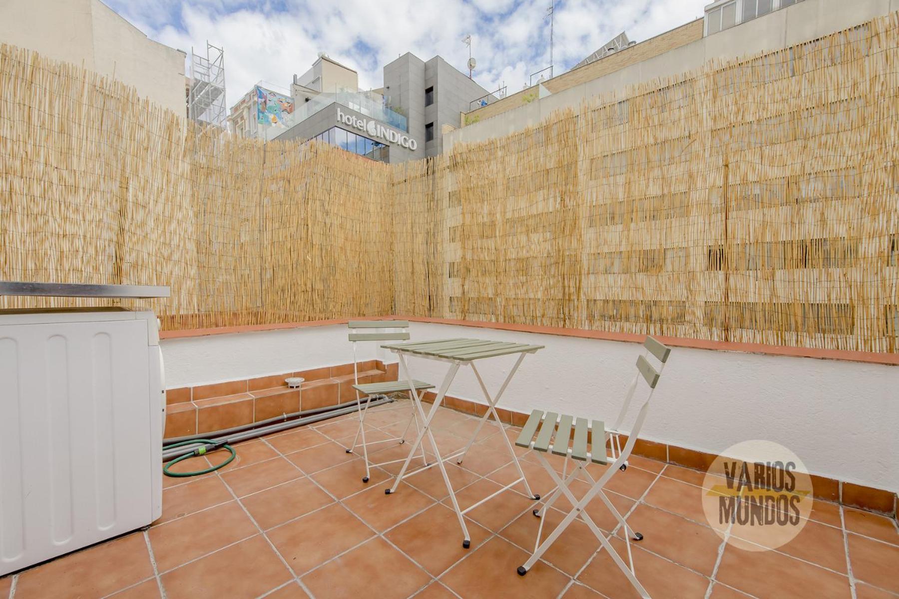 Atico Calle Silva Para 3Pax Con Terraza Esquina Con Gran Via E2 مدريد المظهر الخارجي الصورة